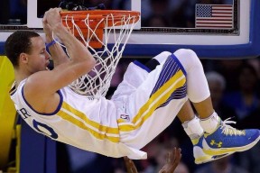 LPL粉丝呐喊声点燃赛场，rng呐喊声