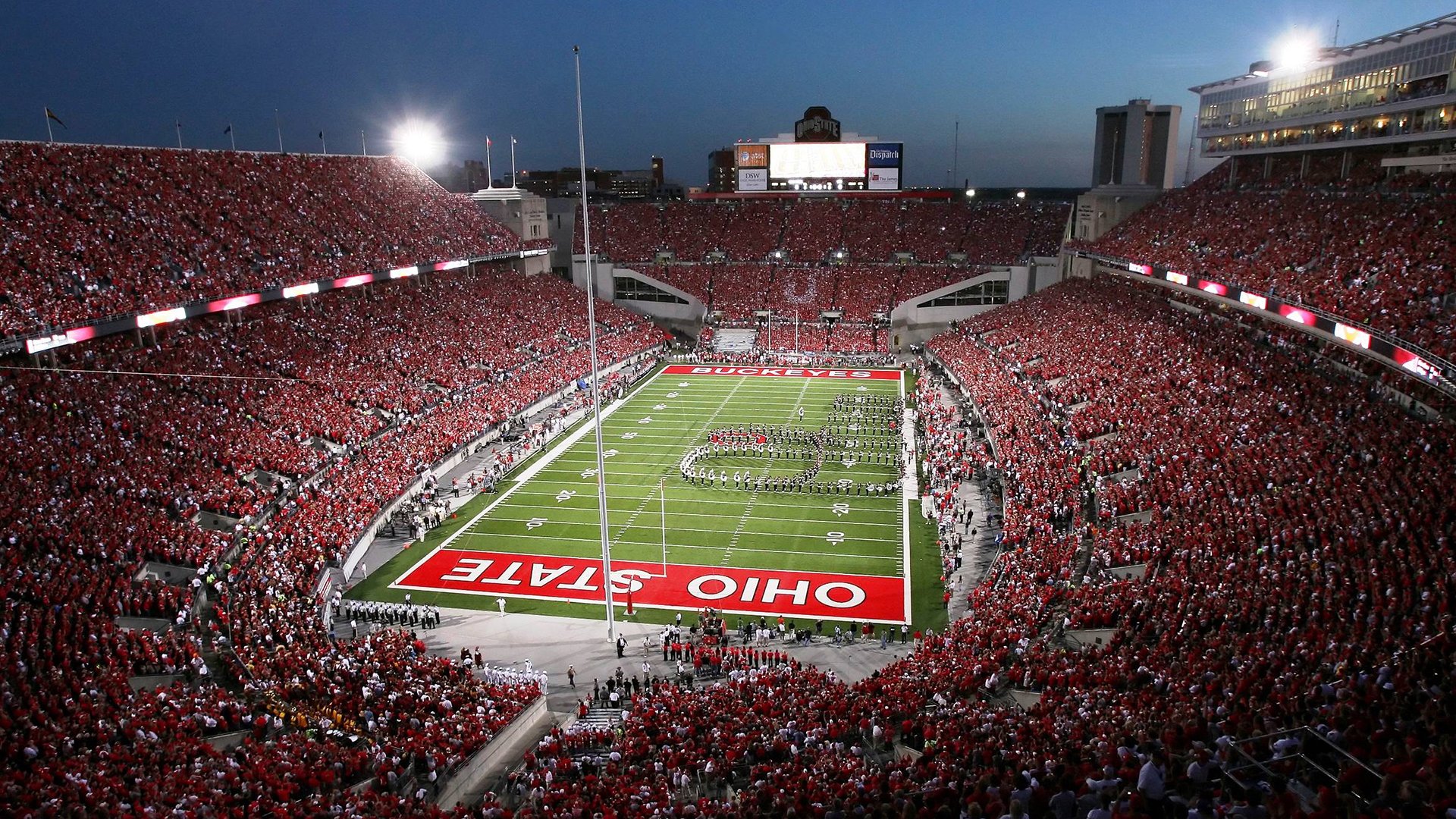 中国足球职业联赛场馆硬件设施提升改造，中国专用足球场